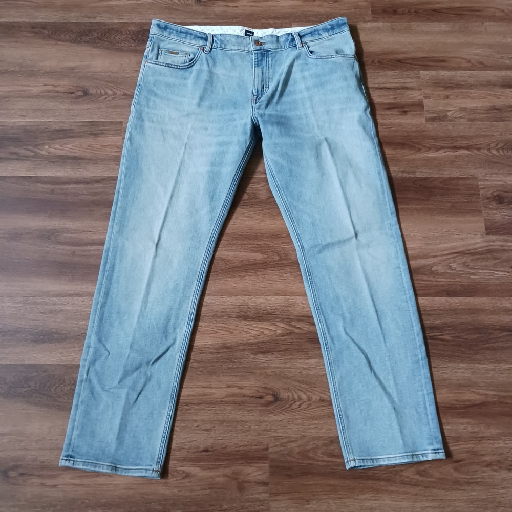 Hugo Boss Albany Relaxed Fit Light Wash Blue Stretch Denim Jeans Mens 40x32